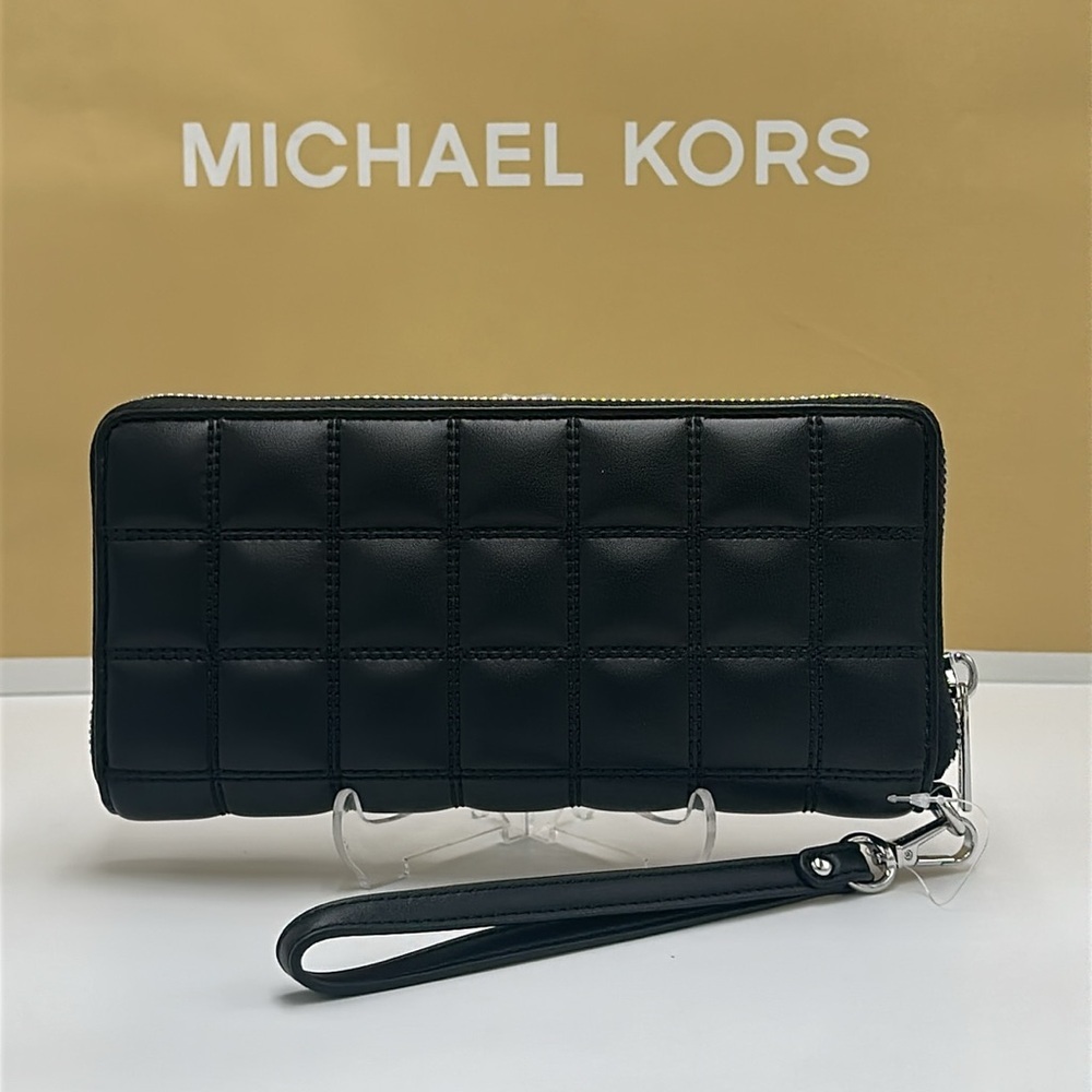 MICHAEL KORS Continental Wristlet Phone Case Wallet Black 
NWT - Picture 6 of 13